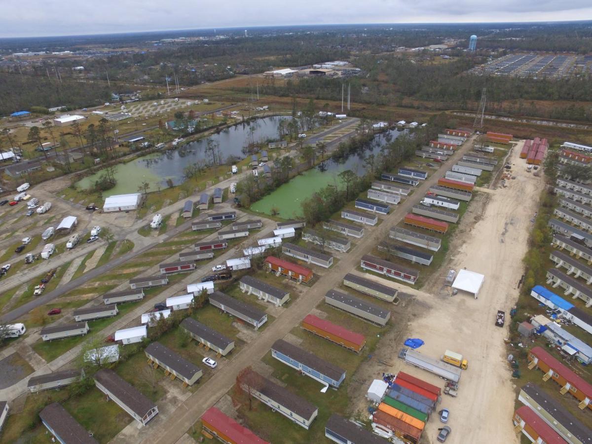 Custom Touch Village Sulphur Eksteriør bilde